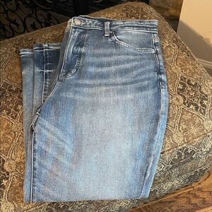 NYDJ Light Wash Denim Boyfriend Jeans -SZ 12 — NWOT